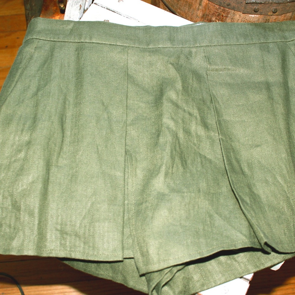 J. Crew Linen Olive Green Skort - Picture 2 of 6